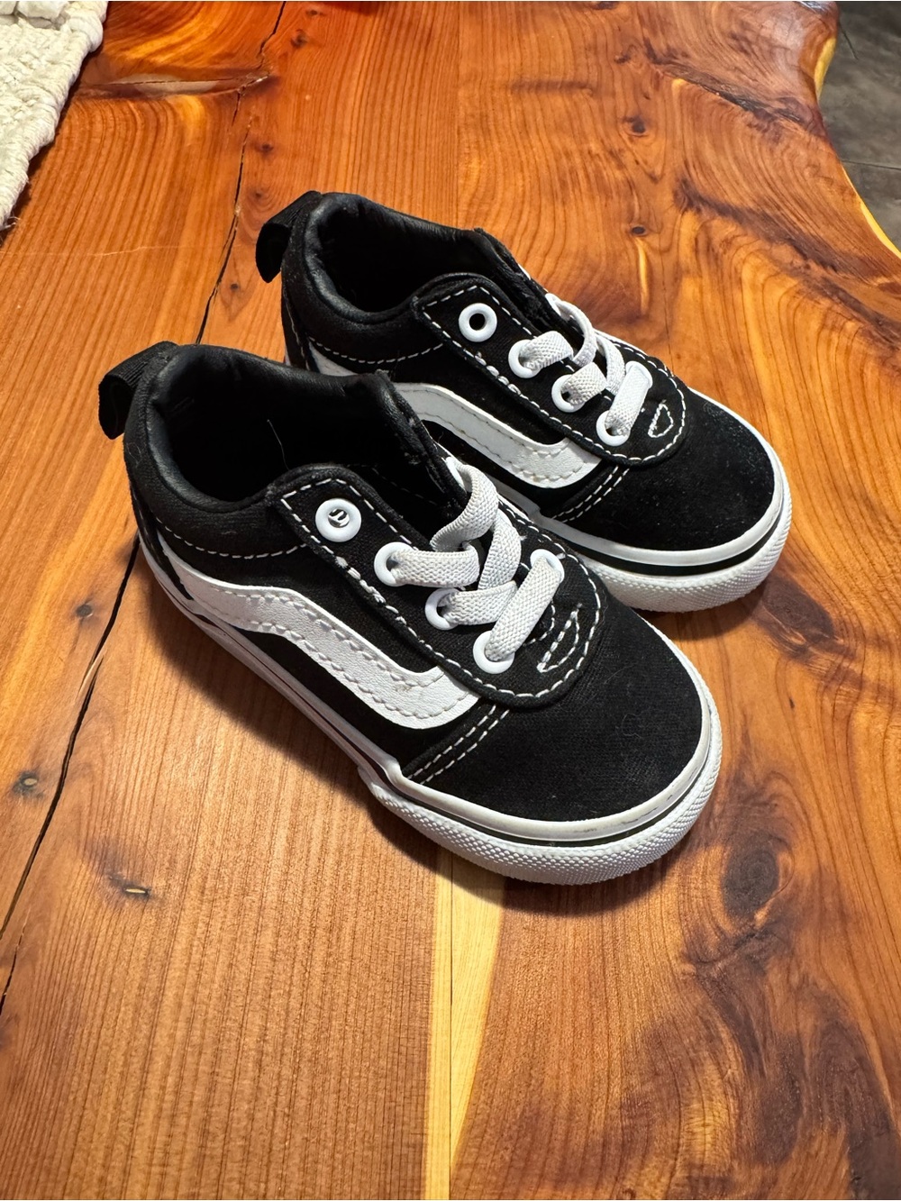 Vans Kids Black and White Low-Top Skate Sneakers